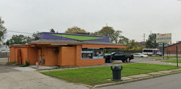 A&W Restaurant - Detroit - 19441 Schoolcraft Ave
